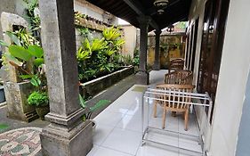 Umah Dajane Guest House